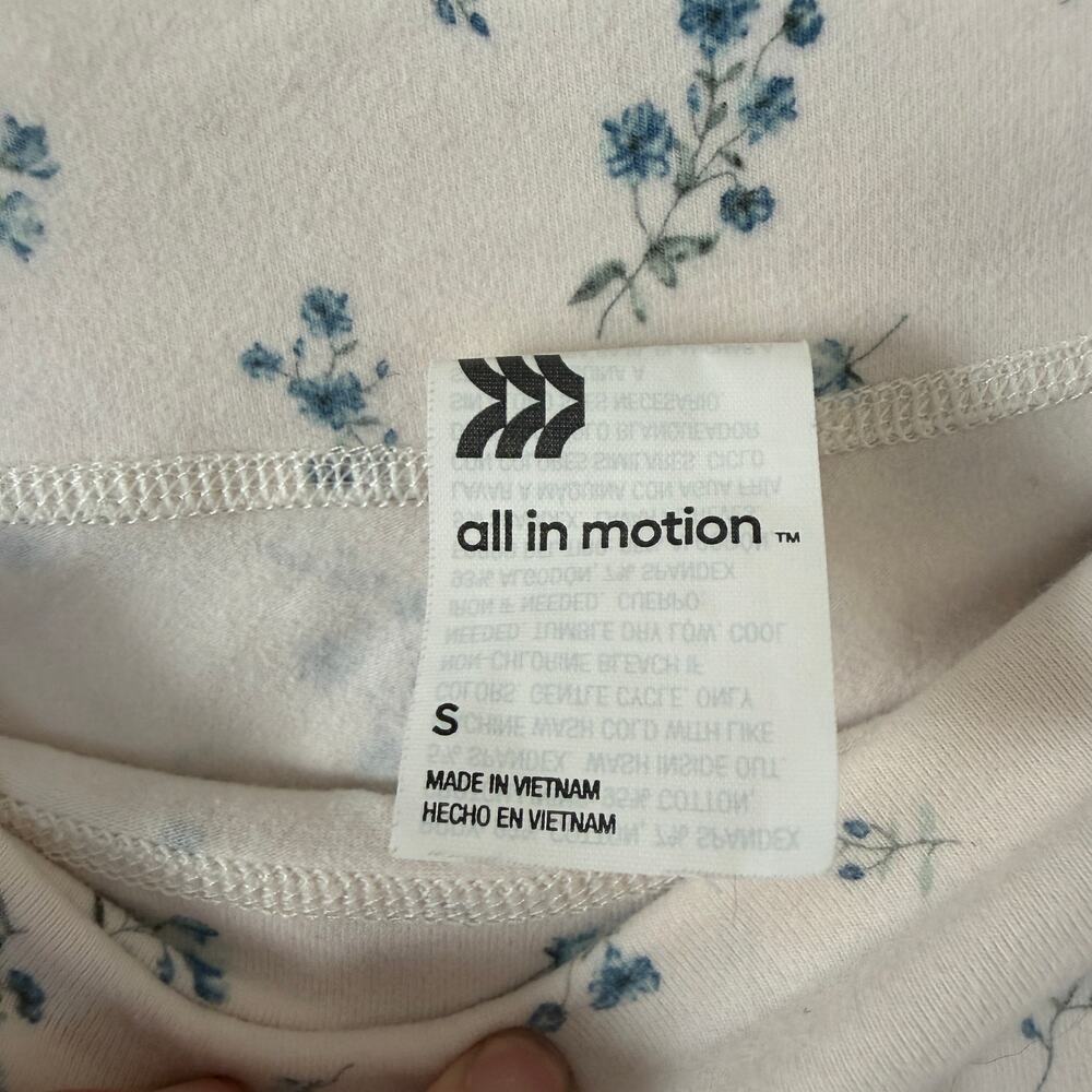 All in Motion white floral workout pants - Picture 4 of 6